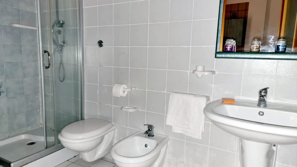 Bagno Mono A Appartamenti Zim